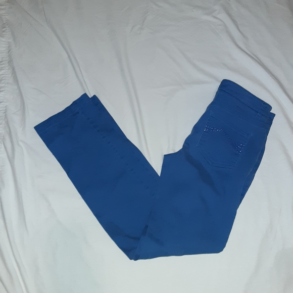 Jones New York Jeans - Picture 3 of 4